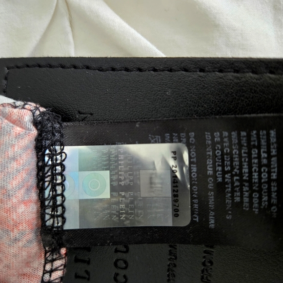 Philipp Plein women's Short Sleeves T-Shirt, black and red plaid - Picture 6 of 6